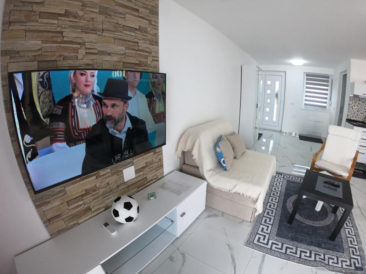 Vila Memphis Golubac Bagian luar foto