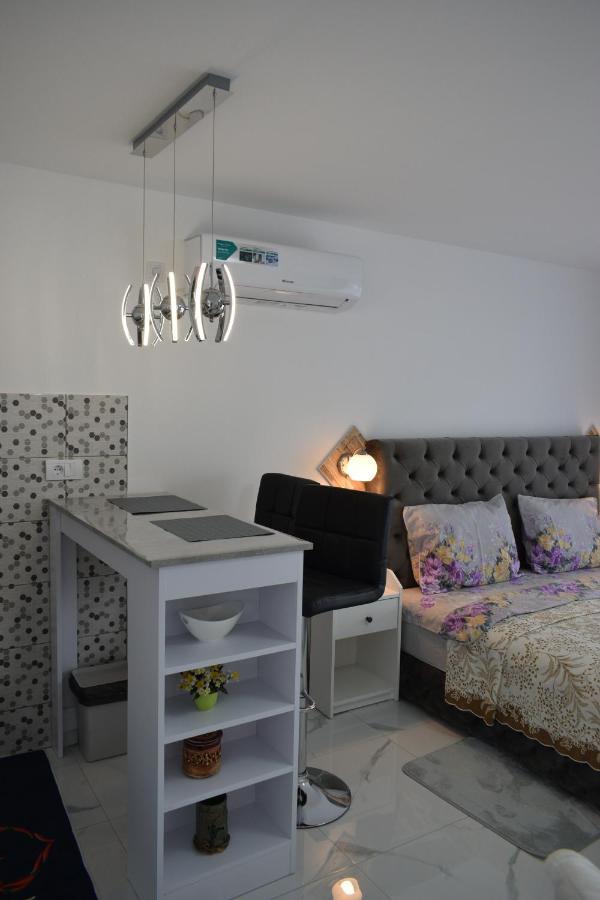 Vila Memphis Golubac Bagian luar foto
